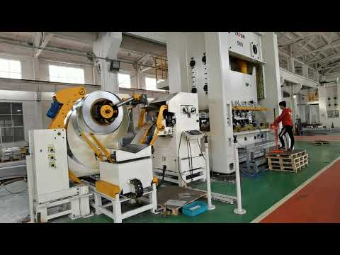 آلات تشكيل باب المصراع